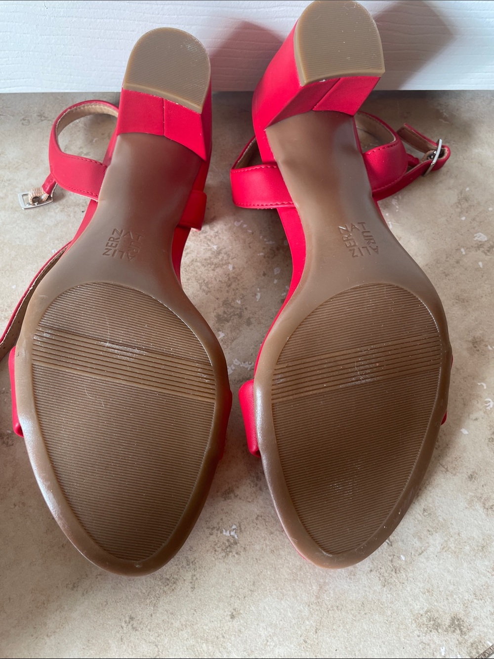 Naturalizer Red Open-Toe Ankle Strap Sandals New Without Tags - Picture 3 of 4